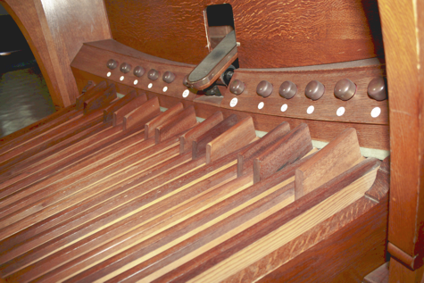 Organ pedals