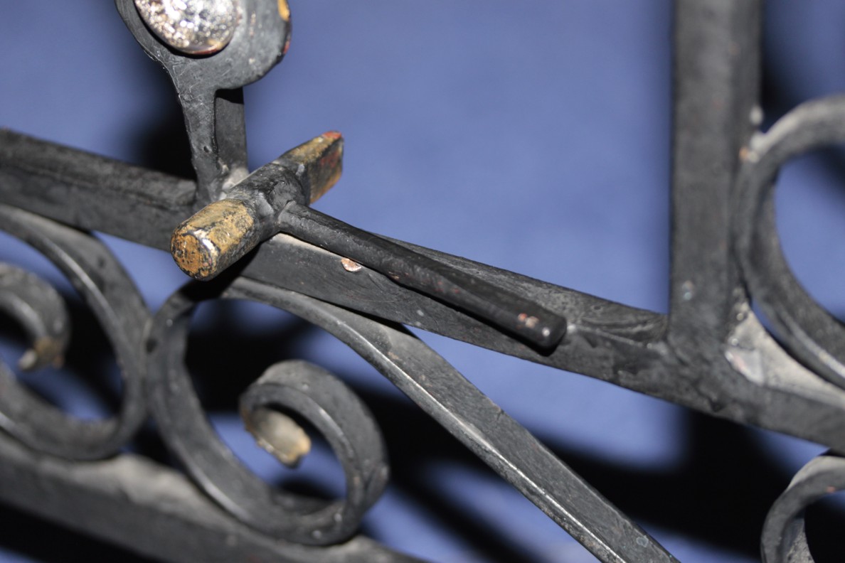 Blacksmith’s Hammer Maker’s Mark on Cameron Chapel Screen